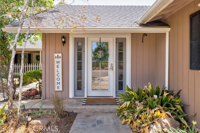 29280 Glacier Drive, Coarsegold CA: https://media.crmls.org/medias/b844708c-bd73-41b7-b575-81c14099d3cc.jpg