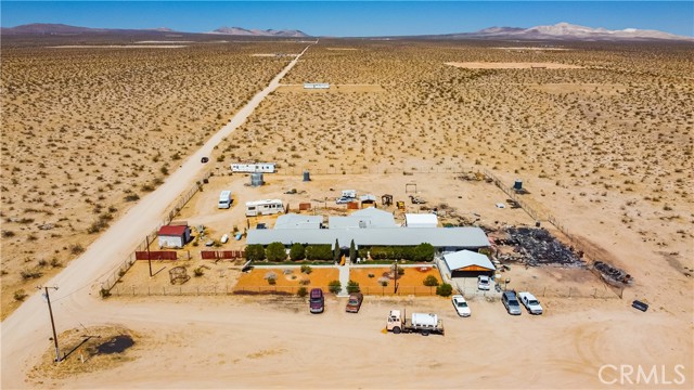 Detail Gallery Image 5 of 33 For 25330 Vancouver Ave, Adelanto,  CA 92301 - 4 Beds | 3 Baths