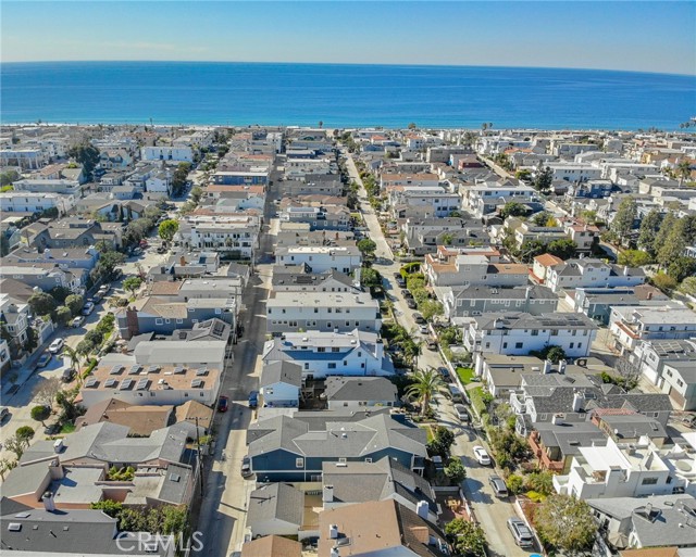 532 4th Street, Manhattan Beach, California 90266, 2 Bedrooms Bedrooms, ,1 BathroomBathrooms,Residential,Sold,4th,PV22020518