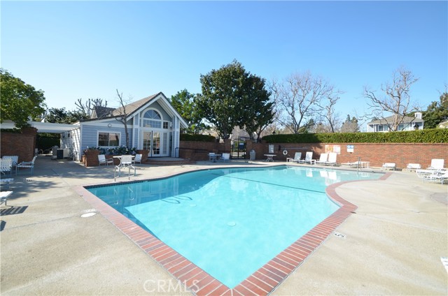 2123 Shelburne Way, Torrance CA: https://media.crmls.org/medias/b8457049-4828-4d30-a241-8dfaae03258d.jpg