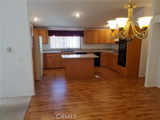 76 Orchardcrest Drive, Oroville CA: https://media.crmls.org/medias/b845ad47-0216-4a3f-a8a1-b0b037d6774a.jpg