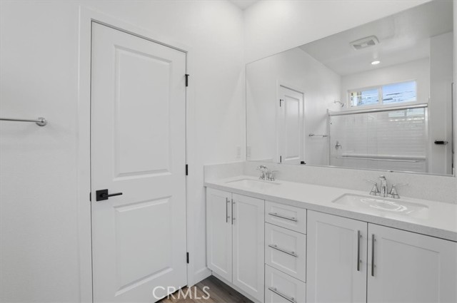 Detail Gallery Image 21 of 55 For 27321 Bear Creek Ln, Valencia,  CA 91381 - 4 Beds | 3/1 Baths