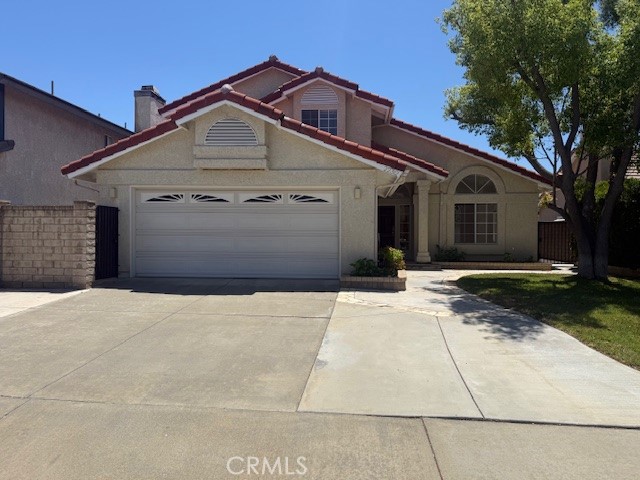 Detail Gallery Image 1 of 21 For 22312 Oxford Ln, Saugus,  CA 91350 - 4 Beds | 3 Baths