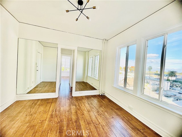 Detail Gallery Image 5 of 31 For 10 Atlantic Ave #509,  Long Beach,  CA 90802 - 1 Beds | 1 Baths