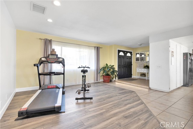19445 Yanan Road, Apple Valley CA: https://media.crmls.org/medias/b8476cc0-5eed-4063-838e-8ce35609cea3.jpg
