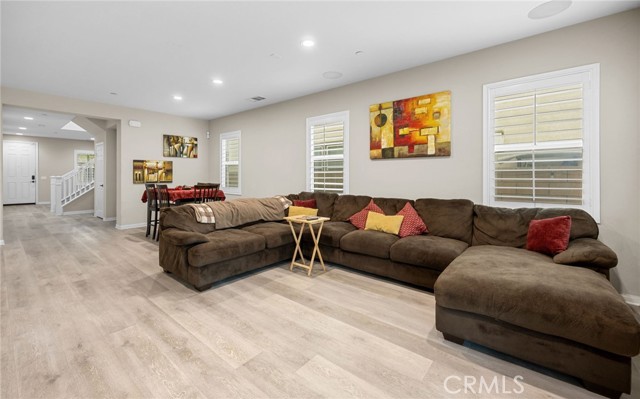 Detail Gallery Image 13 of 34 For 3009 E Arbor Ln, Ontario,  CA 91762 - 4 Beds | 2/1 Baths