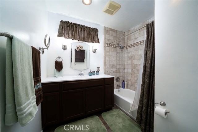 1626 Grove Place, Fullerton CA: https://media.crmls.org/medias/b8483521-2522-4324-b377-9eab4b36465b.jpg