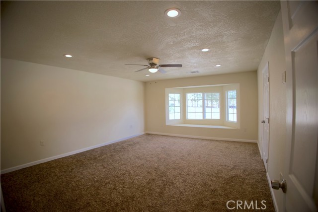 Detail Gallery Image 38 of 41 For 10298 Custer Ave, Lucerne Valley,  CA 92356 - 5 Beds | 3/1 Baths