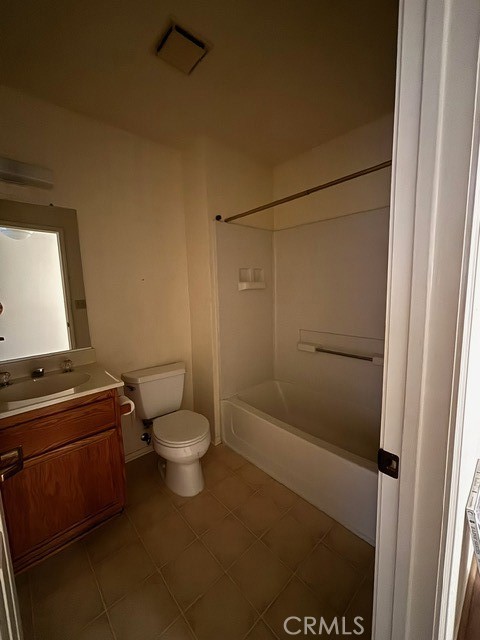1438 Senator Way, San Jacinto CA: https://media.crmls.org/medias/b849ff7c-5881-4e40-9092-f7c33ca44de1.jpg