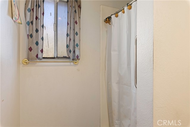 Detail Gallery Image 12 of 18 For 3944 Country Club Dr, Lucerne,  CA 95458 - 3 Beds | 1/1 Baths