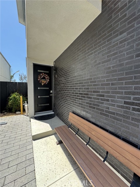 Detail Gallery Image 6 of 6 For 1166 Holly Ave #4,  Imperial Beach,  CA 91932 - 3 Beds | 2/1 Baths