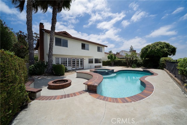 Image 18 of 23 For 26611 Loma Verde