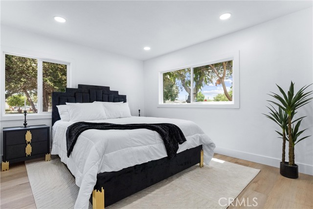 325 S Valley Street, Anaheim CA: https://media.crmls.org/medias/b84b90f0-4c58-4942-9919-fa5c7fe6f7d7.jpg