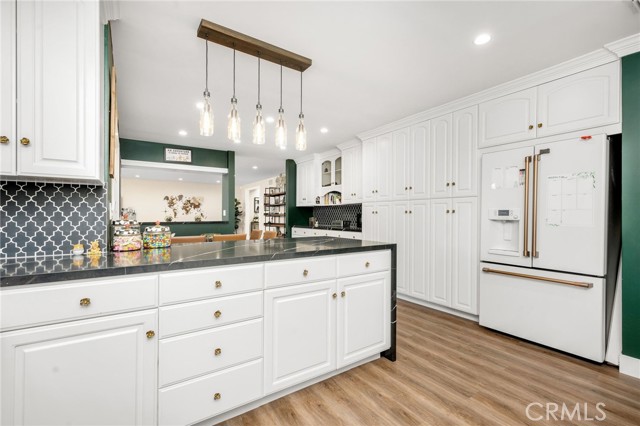 Detail Gallery Image 24 of 53 For 22455 Needles St, Chatsworth,  CA 91311 - 4 Beds | 3 Baths