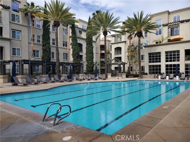 2334 Scholarship, Irvine CA: https://media.crmls.org/medias/b84cf5e7-2d3b-40b7-b470-2d0d8ab76bff.jpg