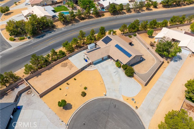 12902 Casco Road, Apple Valley CA: https://media.crmls.org/medias/b84ddef1-6d2a-43e6-8907-e3b8f57478f8.jpg