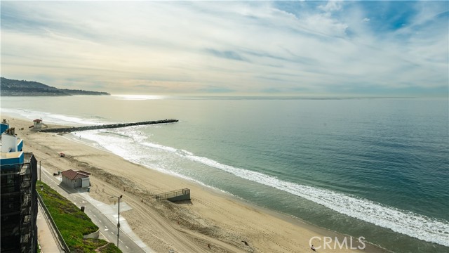 Detail Gallery Image 30 of 30 For 565 Esplanade #202,  Redondo Beach,  CA 90277 - 1 Beds | 1 Baths