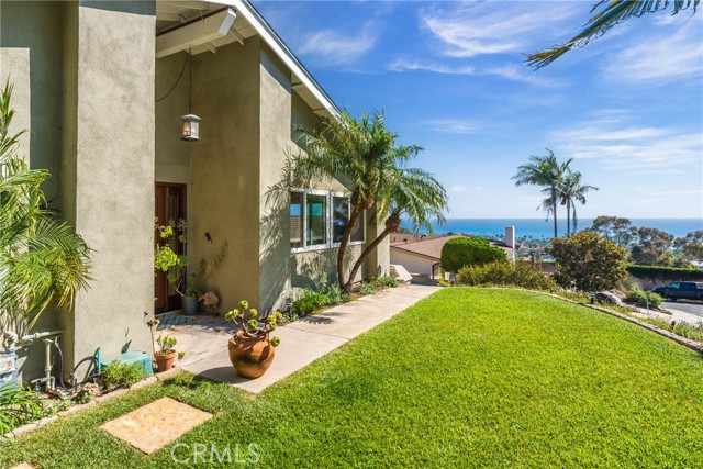 Detail Gallery Image 1 of 1 For 1301 Calle Alcazar, San Clemente,  CA 92672 - 2 Beds | 2 Baths