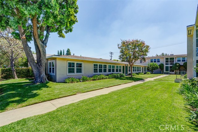 1513 1517 HUNTINGTON Drive, South Pasadena CA: https://media.crmls.org/medias/b84e8386-0d26-4e69-9fbd-30a207116d1d.jpg