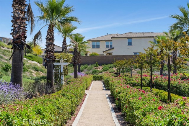 Detail Gallery Image 40 of 44 For 17183 Compass Dr, Riverside,  CA 92503 - 5 Beds | 4/1 Baths