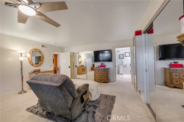 9909 Merced River Avenue, Fountain Valley CA: https://media.crmls.org/medias/b84fefe2-e11f-4d59-9b81-e0e9123f27c1.jpg