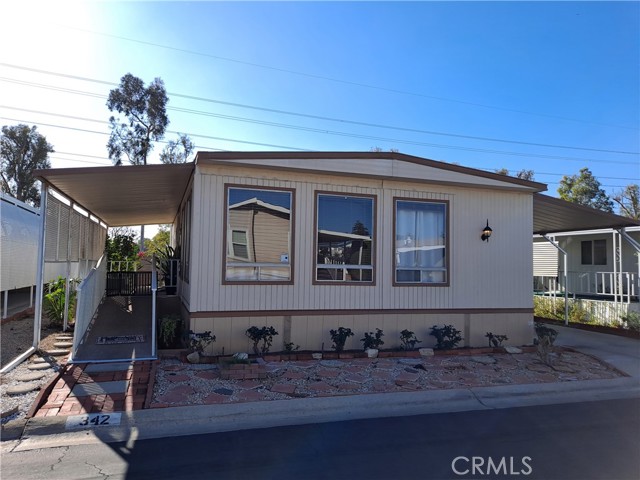 MLS# OC22252645