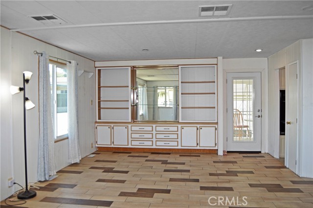 Detail Gallery Image 11 of 74 For 1255 Amethyst Ave #24,  Mentone,  CA 92359 - 2 Beds | 2 Baths