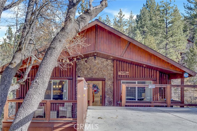 Detail Gallery Image 3 of 22 For 1206 Minton Dr, Big Bear City,  CA 92314 - 3 Beds | 2/1 Baths