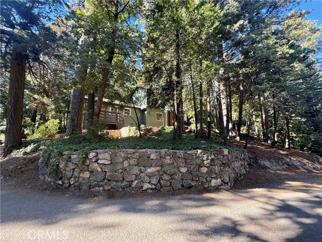 Detail Gallery Image 26 of 29 For 28487 Altamont Ct, Lake Arrowhead,  CA 92352 - 2 Beds | 2 Baths