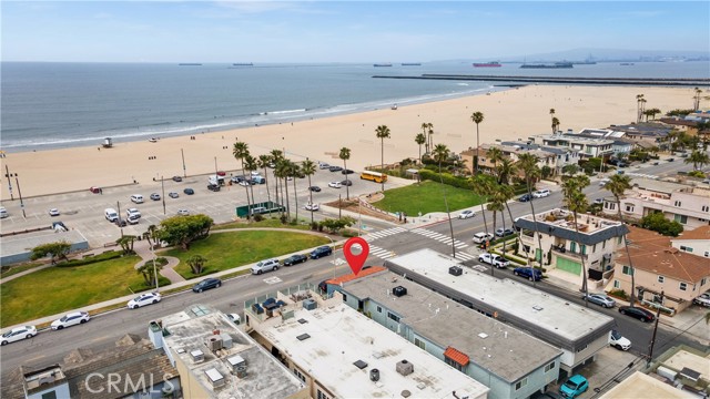 Detail Gallery Image 36 of 36 For 805 Ocean Ave #4,  Seal Beach,  CA 90740 - 3 Beds | 2 Baths