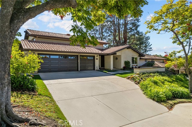 Detail Gallery Image 2 of 39 For 3944 Corte Cancion, Thousand Oaks,  CA 91360 - 4 Beds | 3 Baths