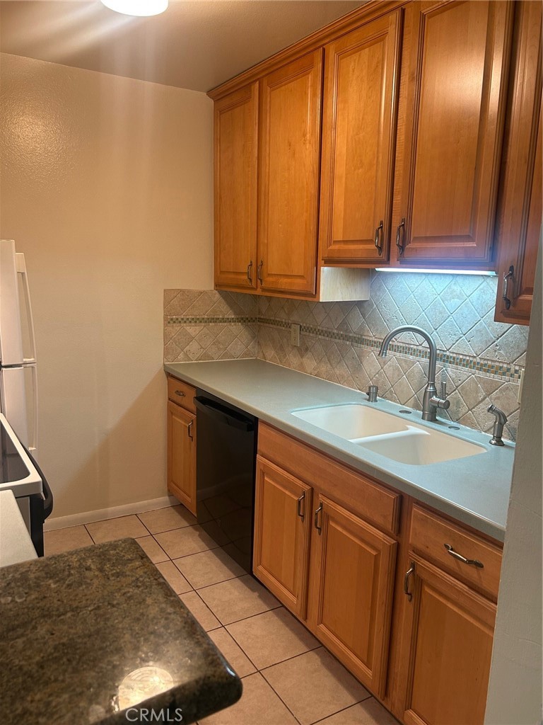 5. 3605 W Hidden Lane #309 Rolling Hills Estates, CA 90274