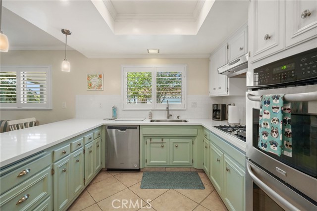 19250 Clymer Street, Porter Ranch CA: https://media.crmls.org/medias/b853529e-14d2-412b-b1ed-37496cf8ec90.jpg