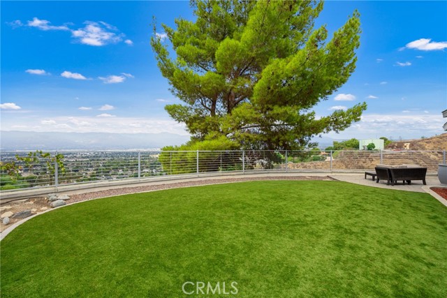 Front Image Thumbnail for CRIG25183042