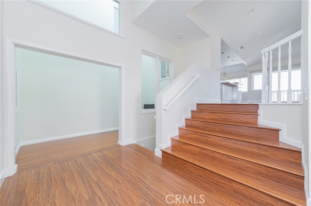 Detail Gallery Image 8 of 39 For 820 Gardenia, Corona Del Mar,  CA 92625 - 2 Beds | 2 Baths