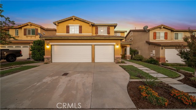 Image 2 for 7211 Oak Tree Pl, Fontana, CA 92336