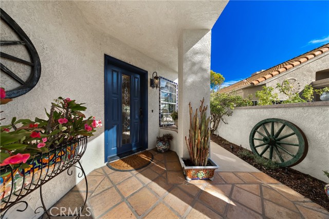 Detail Gallery Image 4 of 68 For 40296 via Estrada, Murrieta,  CA 92562 - 3 Beds | 2/1 Baths