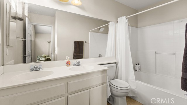 Detail Gallery Image 10 of 28 For 15460 Guava, Victorville,  CA 92394 - 4 Beds | 2 Baths