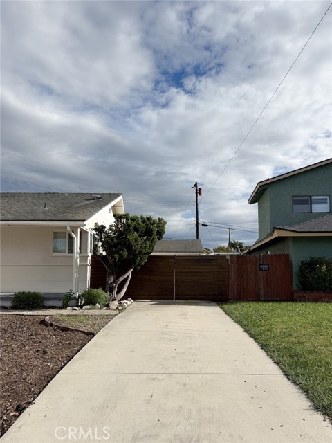 Detail Gallery Image 37 of 38 For 4404 W 234th, Torrance,  CA 90505 - 3 Beds | 2 Baths