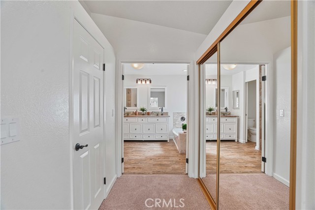 Detail Gallery Image 28 of 38 For 27903 Vista View Dr, Canyon Country,  CA 91351 - 3 Beds | 2 Baths