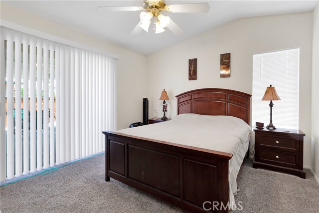 Detail Gallery Image 13 of 33 For 12439 Glennaire Pl, Victorville,  CA 92395 - 2 Beds | 2 Baths