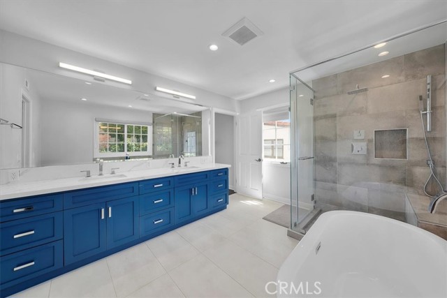 Detail Gallery Image 29 of 38 For 536 via Media, Palos Verdes Estates,  CA 90274 - 4 Beds | 5 Baths