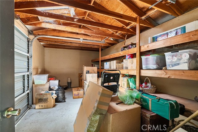 2176 Bidwell Avenue, Chico CA: https://media.crmls.org/medias/b857a762-7998-4bd6-8df8-ae5df3ded005.jpg