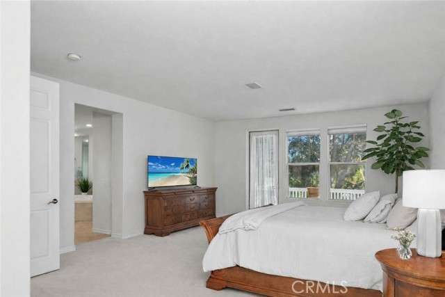 Detail Gallery Image 33 of 57 For 27053 Island Rd, Valencia,  CA 91355 - 5 Beds | 5 Baths