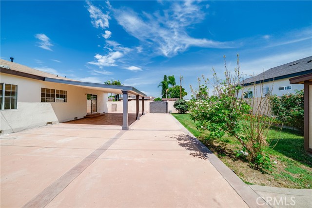 15618 Loukelton Street, La Puente CA: https://media.crmls.org/medias/b85930f2-ffe1-43bc-95fc-f189997a9b0f.jpg