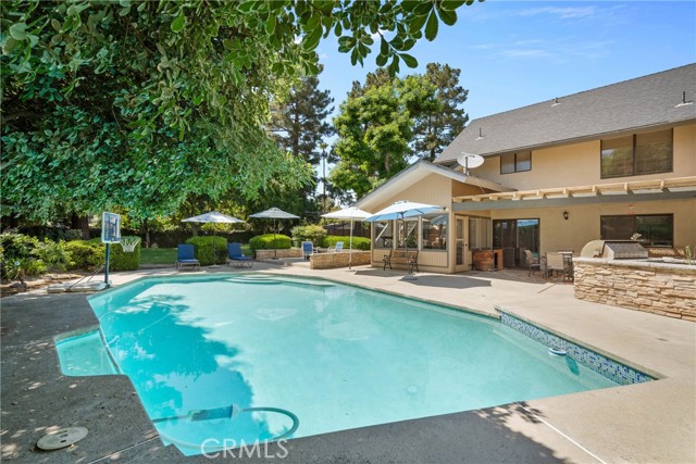 Detail Gallery Image 48 of 60 For 7805 Buena Tierra Ct, Bakersfield,  CA 93309 - 4 Beds | 4 Baths