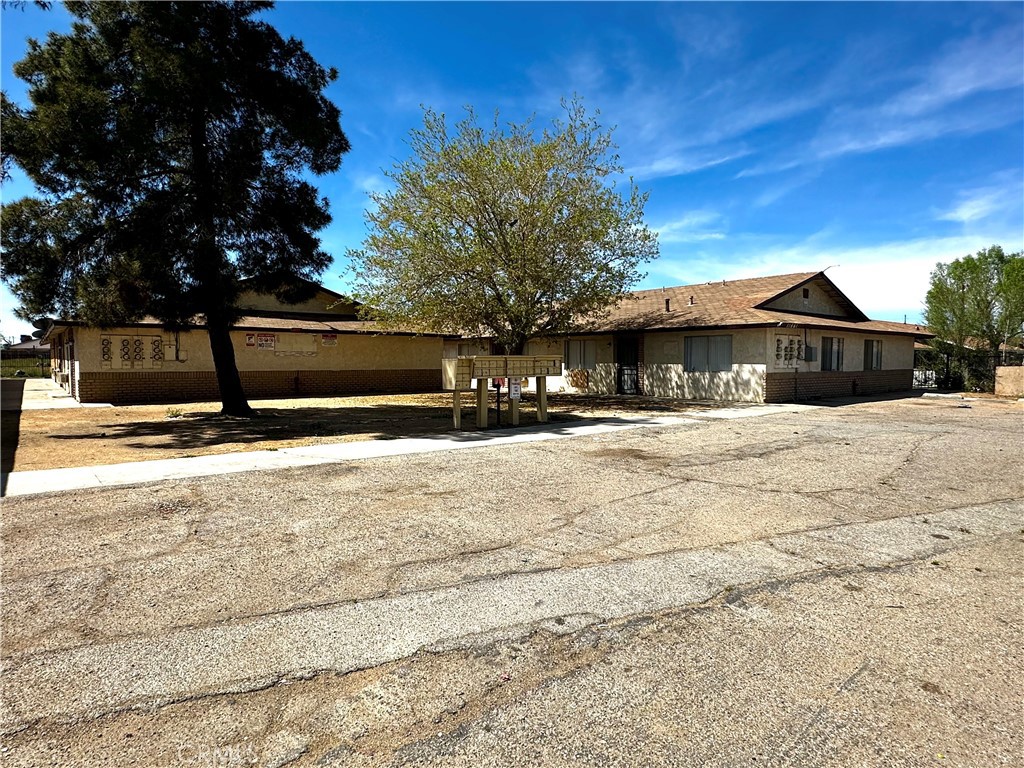 11665 White Avenue #4
