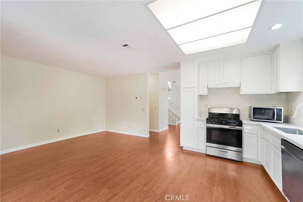 MLS #OC25266233 image #13