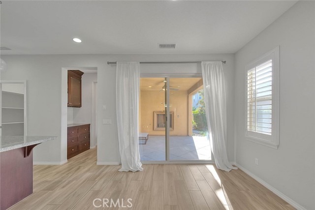 14180 Mountain Avenue, Chino CA: https://media.crmls.org/medias/b85c4578-70ad-42f0-957c-09ed64699878.jpg