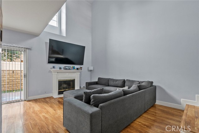 28341 Seco Canyon Road, Saugus CA: https://media.crmls.org/medias/b85c4f21-f714-4df4-9058-eb3737a03224.jpg
